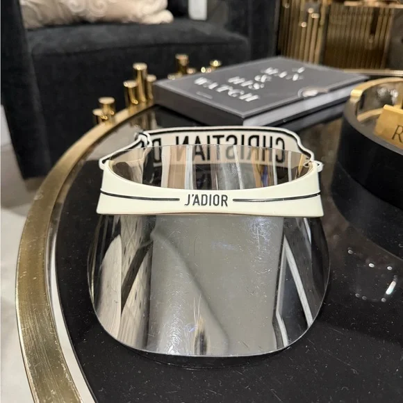 Christian Dior J’Adior Sun Visor – Authentic – Adjustable - Picture 2 of 7